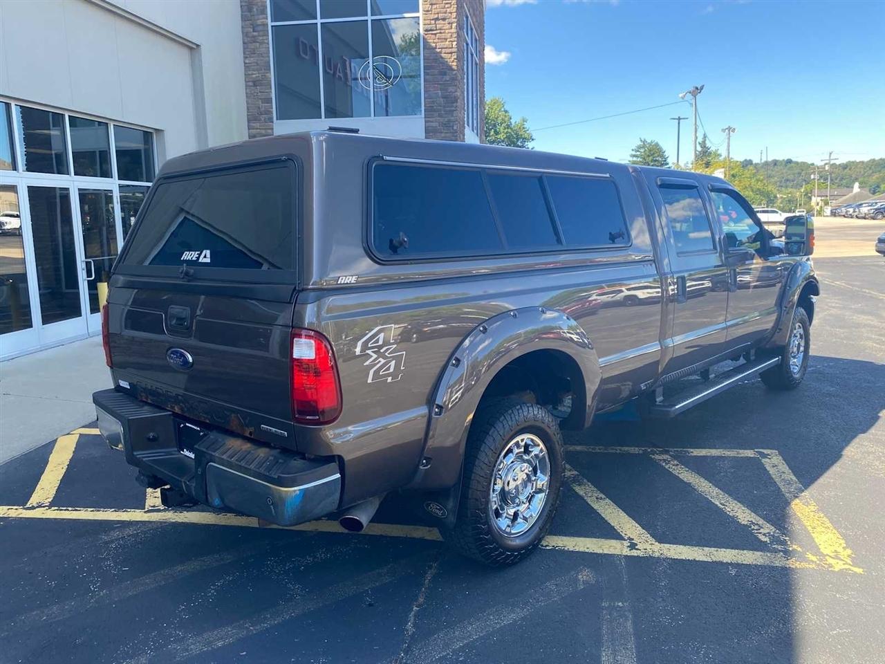 Ford F-250 SD XLT Crew Cab 4WD 2016