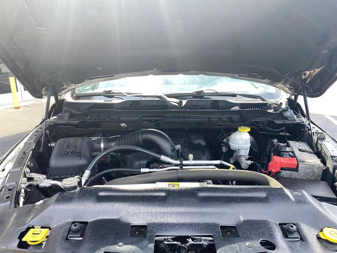 RAM 1500 Classic Tradesman Quad Cab 4WD 2019