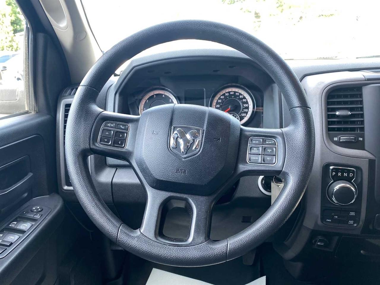 RAM 1500 Classic Tradesman Quad Cab 4WD 2019