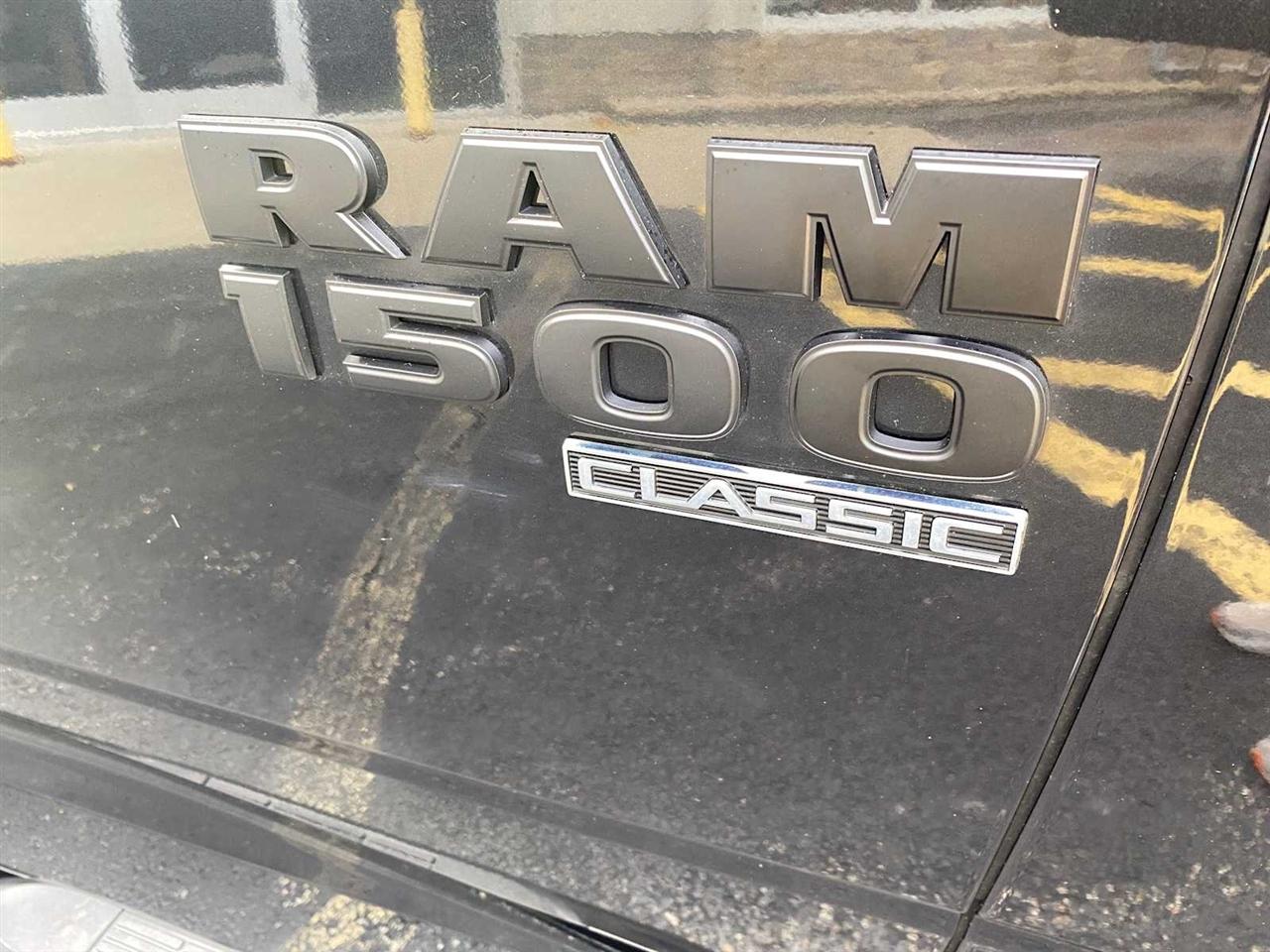 RAM 1500 Classic Tradesman Quad Cab 4WD 2019