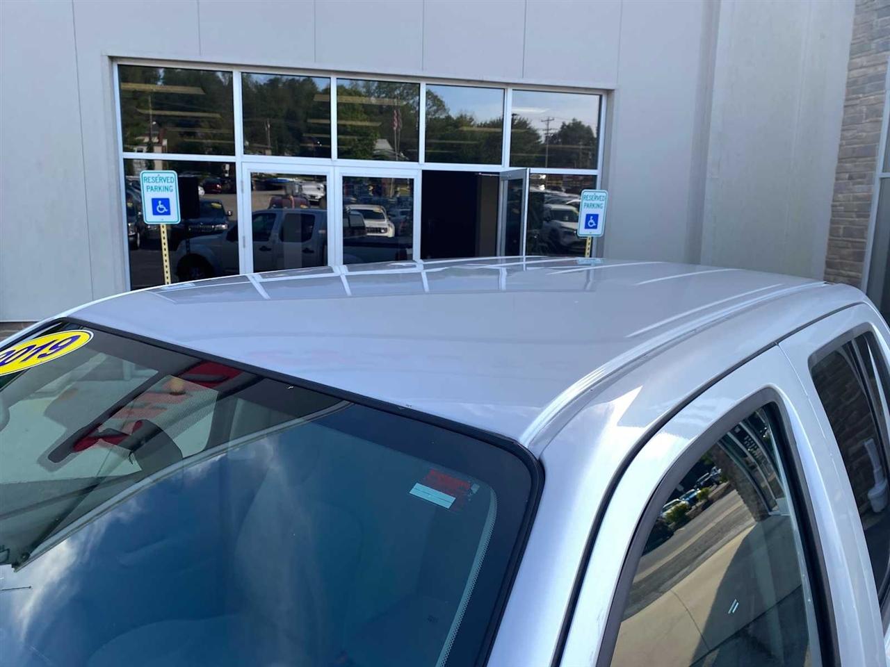 Nissan Frontier SL Crew Cab 5AT 4WD 2019