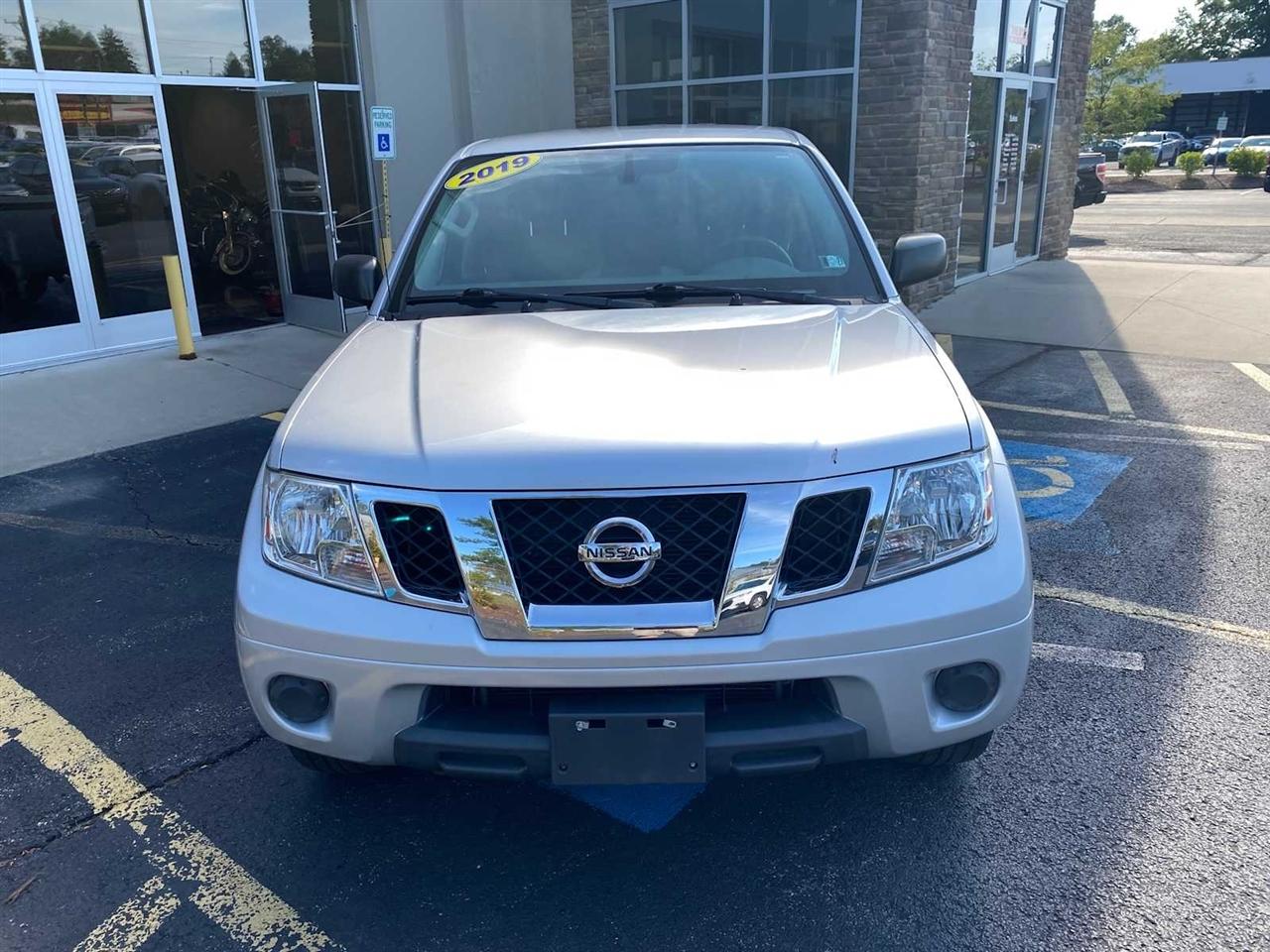 Nissan Frontier SL Crew Cab 5AT 4WD 2019