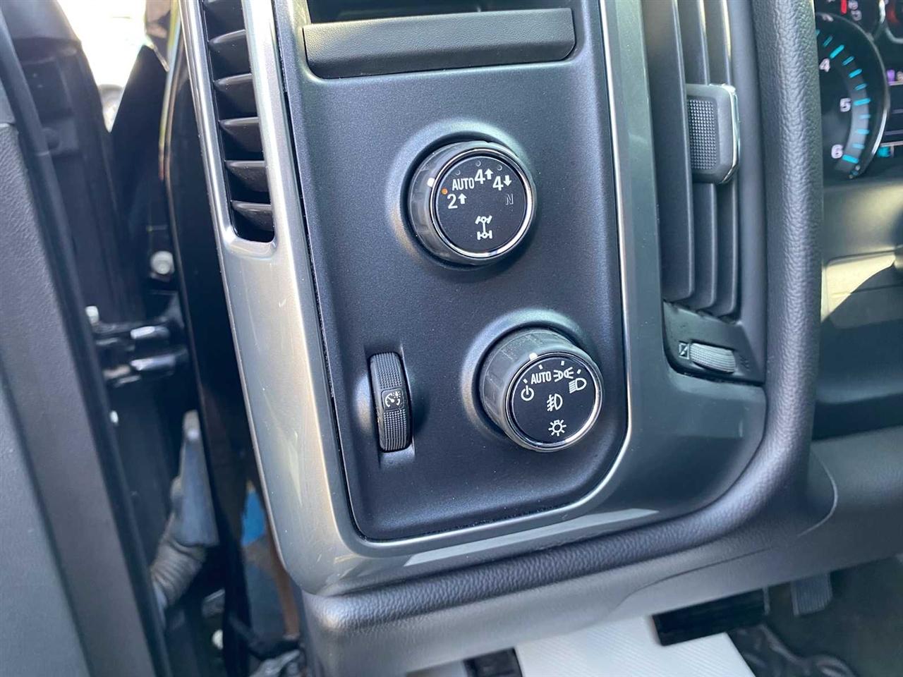 Chevrolet Silverado 1500 LT Double Cab 4WD 2017