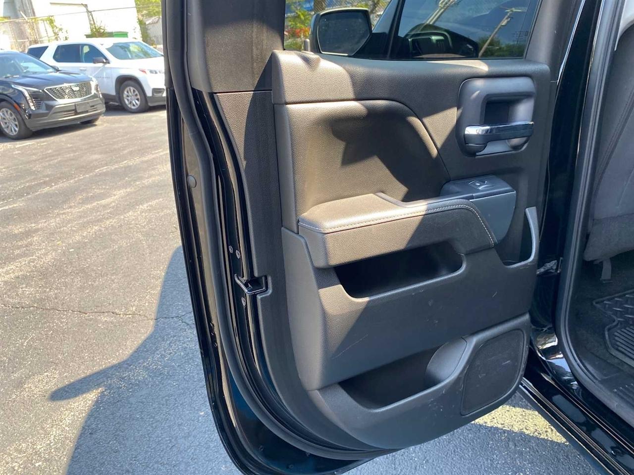 Chevrolet Silverado 1500 LT Double Cab 4WD 2017