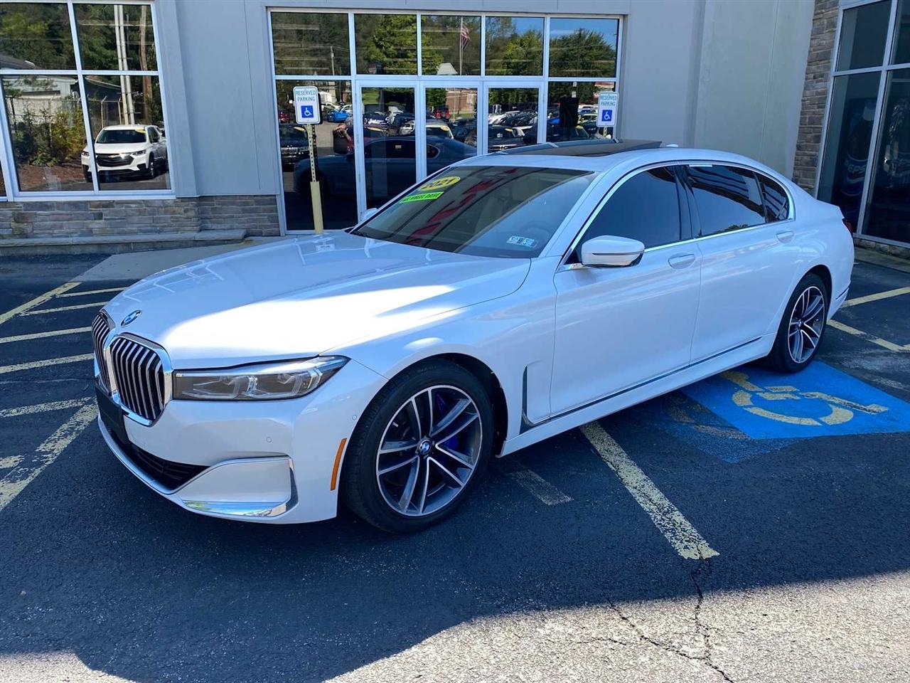 BMW 7-Series 750i xDrive 2021