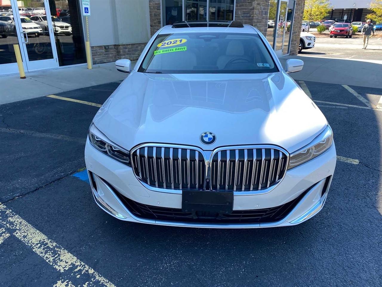 BMW 7-Series 750i xDrive 2021