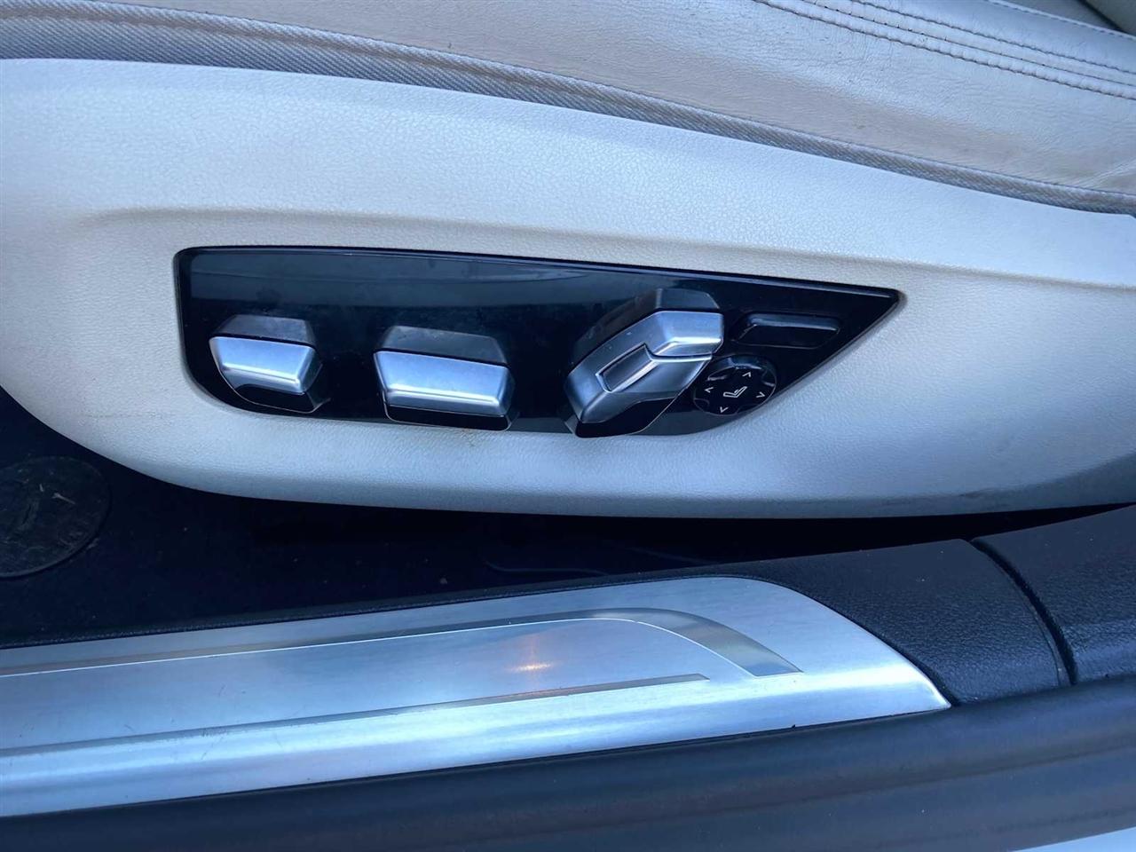 BMW 7-Series 750i xDrive 2021