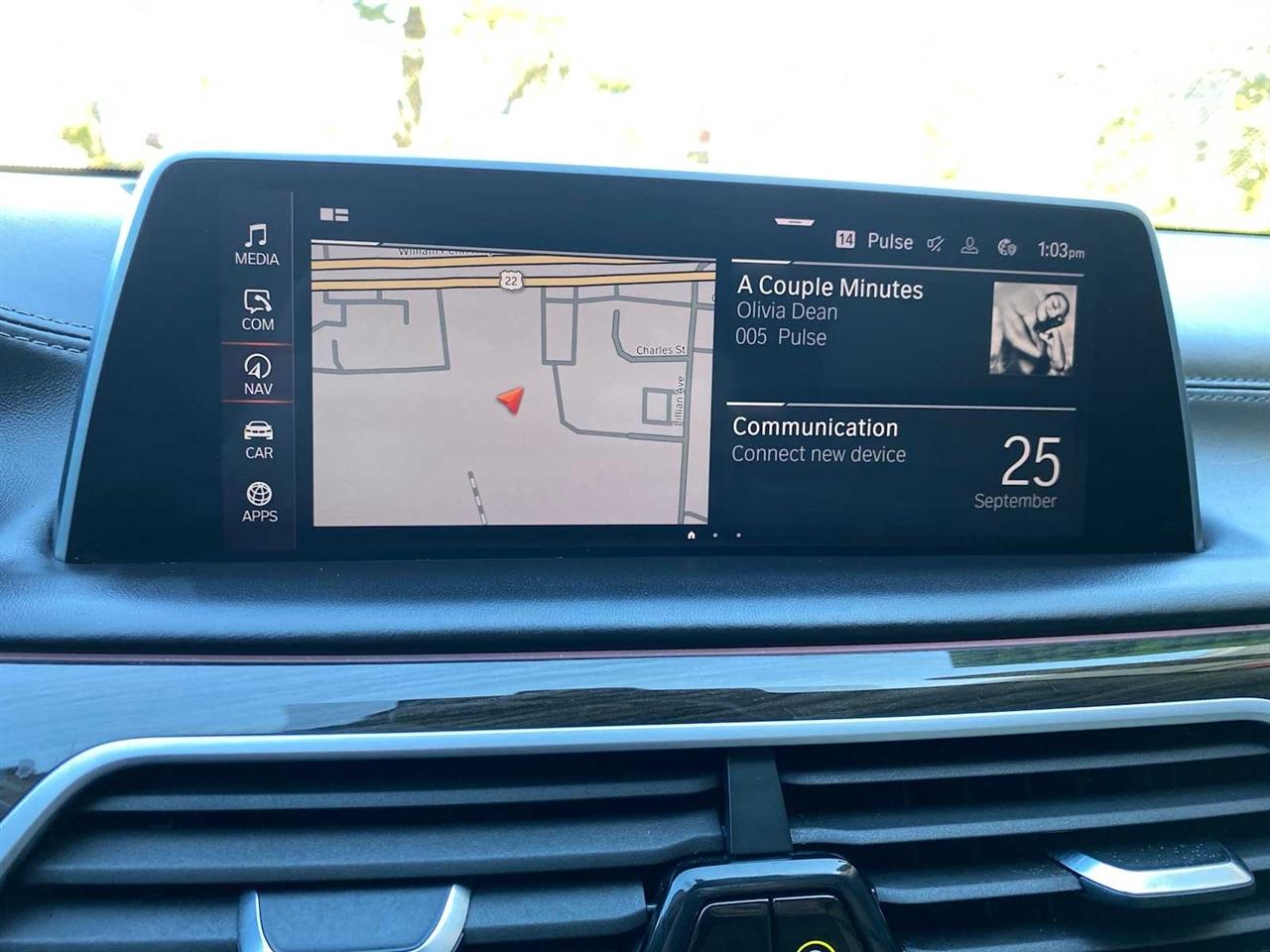 BMW 7-Series 750i xDrive 2021
