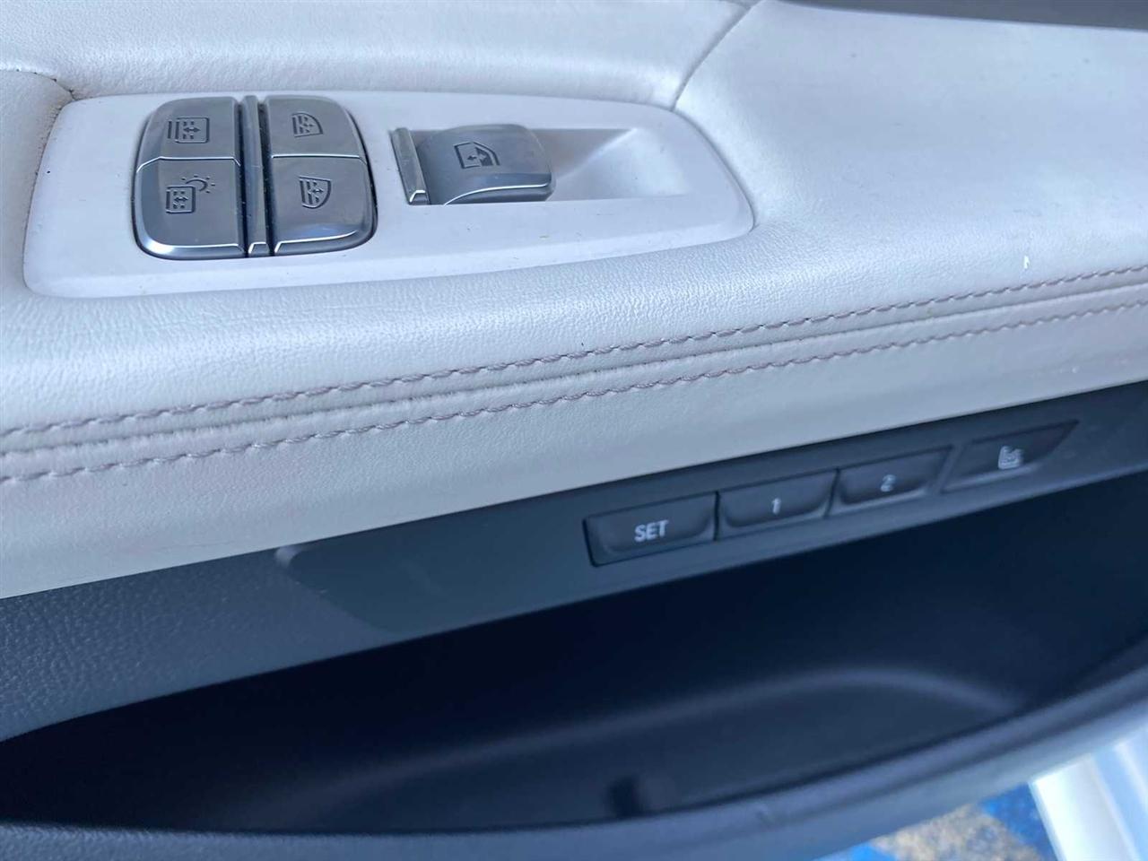 BMW 7-Series 750i xDrive 2021