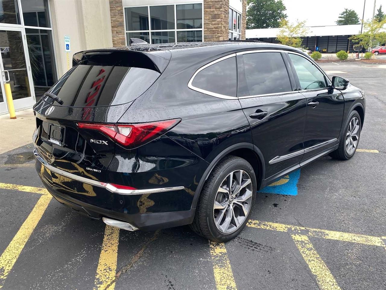 Acura MDX SH-AWD w/Technology Package 2024