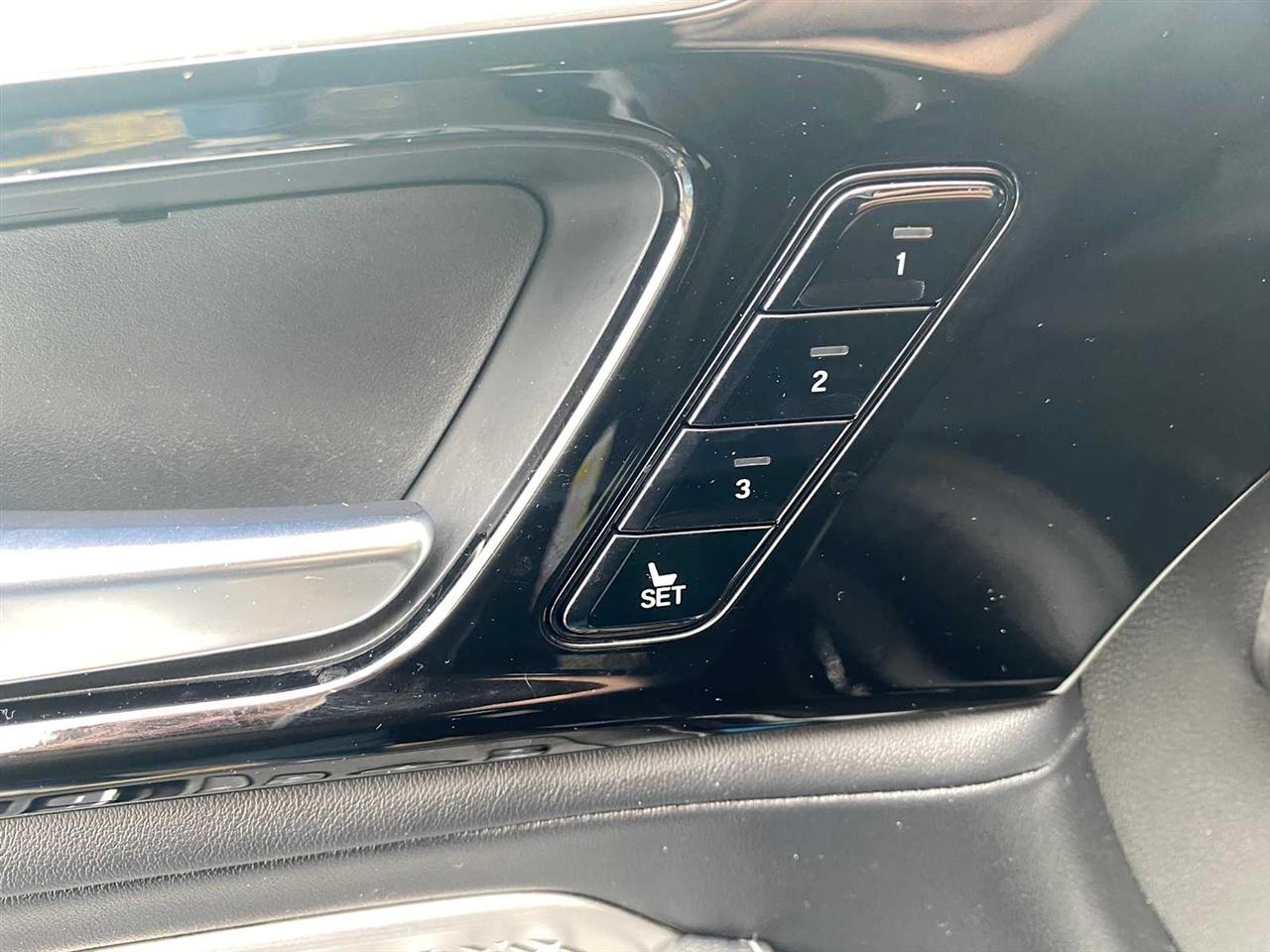 Acura MDX SH-AWD w/Technology Package 2024