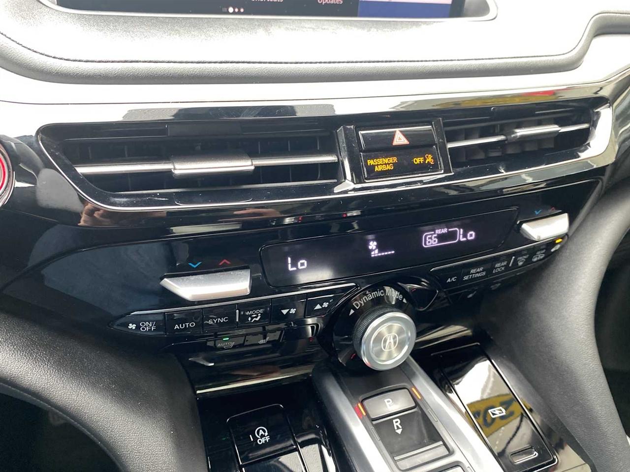Acura MDX SH-AWD w/Technology Package 2024