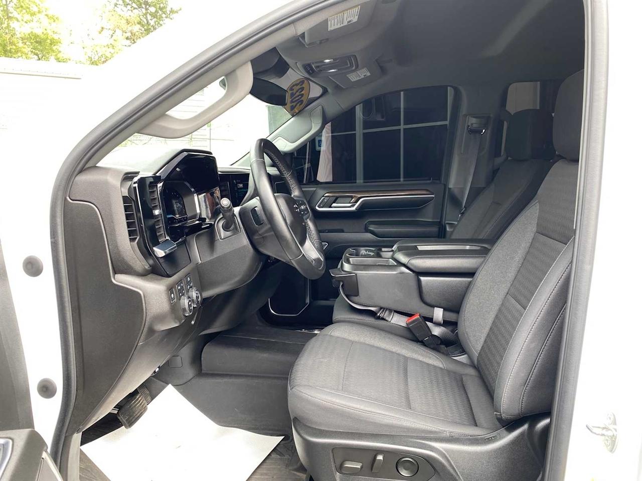 Chevrolet Silverado 1500 RST Crew Cab 4WD 2023