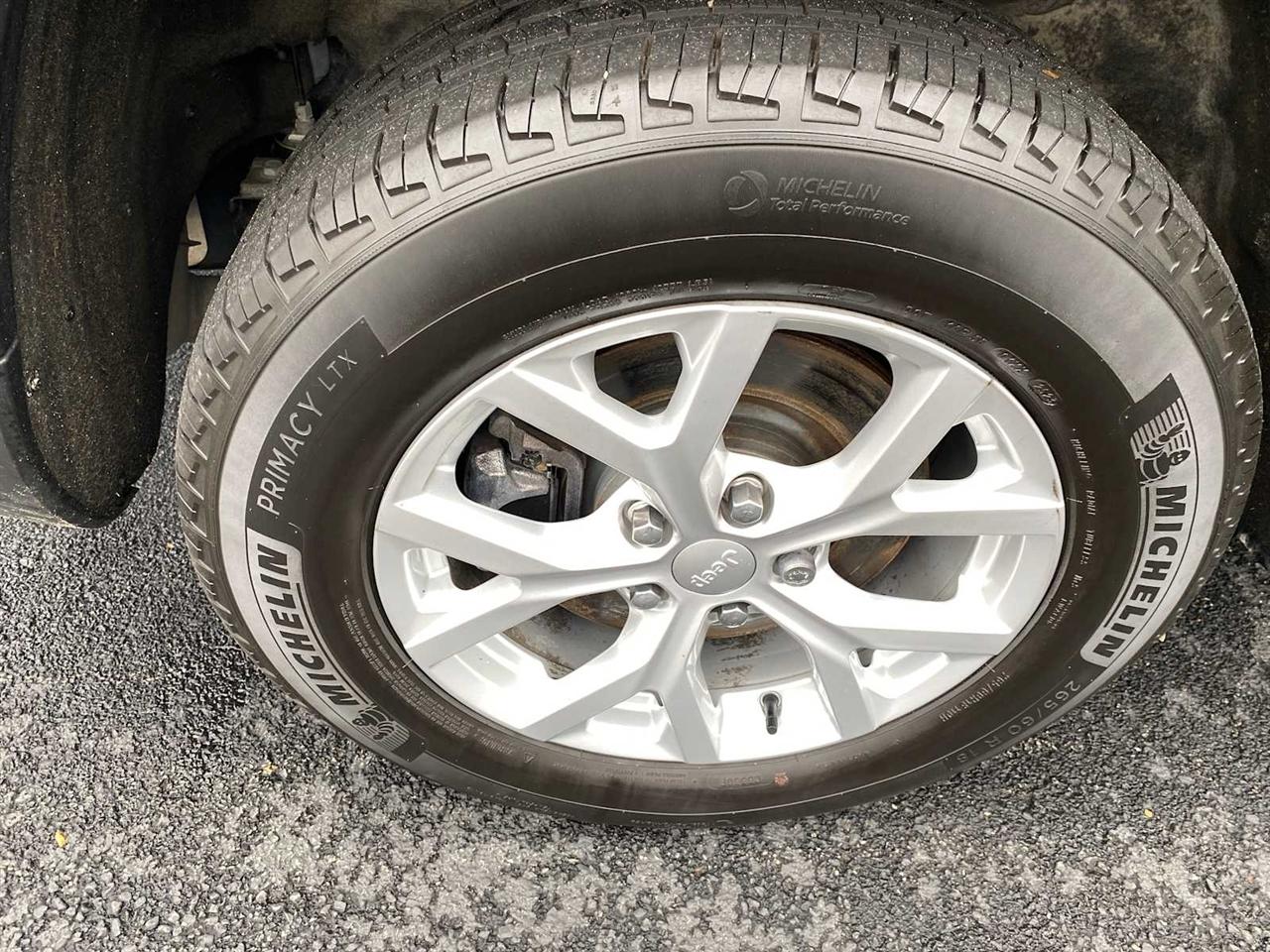 Jeep Grand Cherokee L Limited 4WD 2023