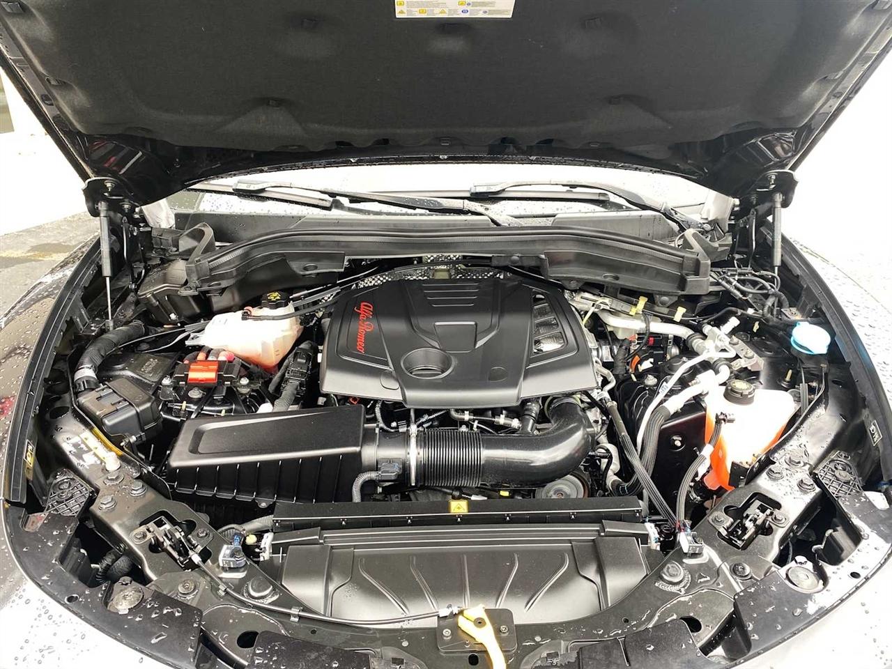 Alfa Romeo Stelvio Ti Lusso AWD 2023