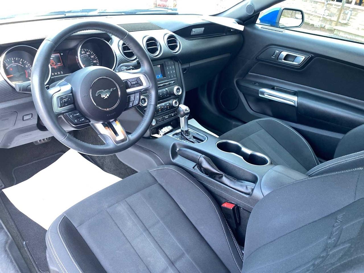 Ford Mustang EcoBoost Coupe 2018