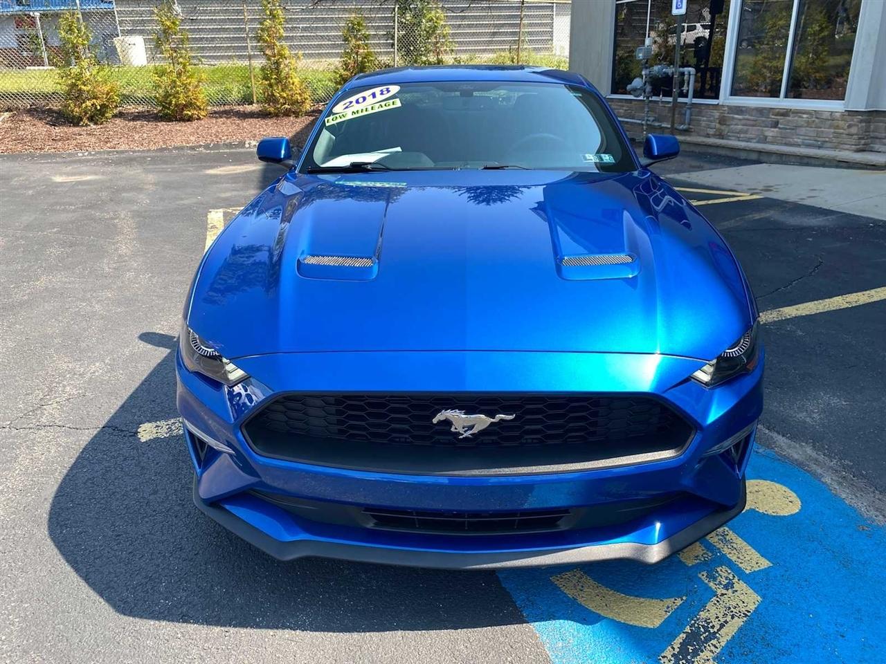 Ford Mustang EcoBoost Coupe 2018