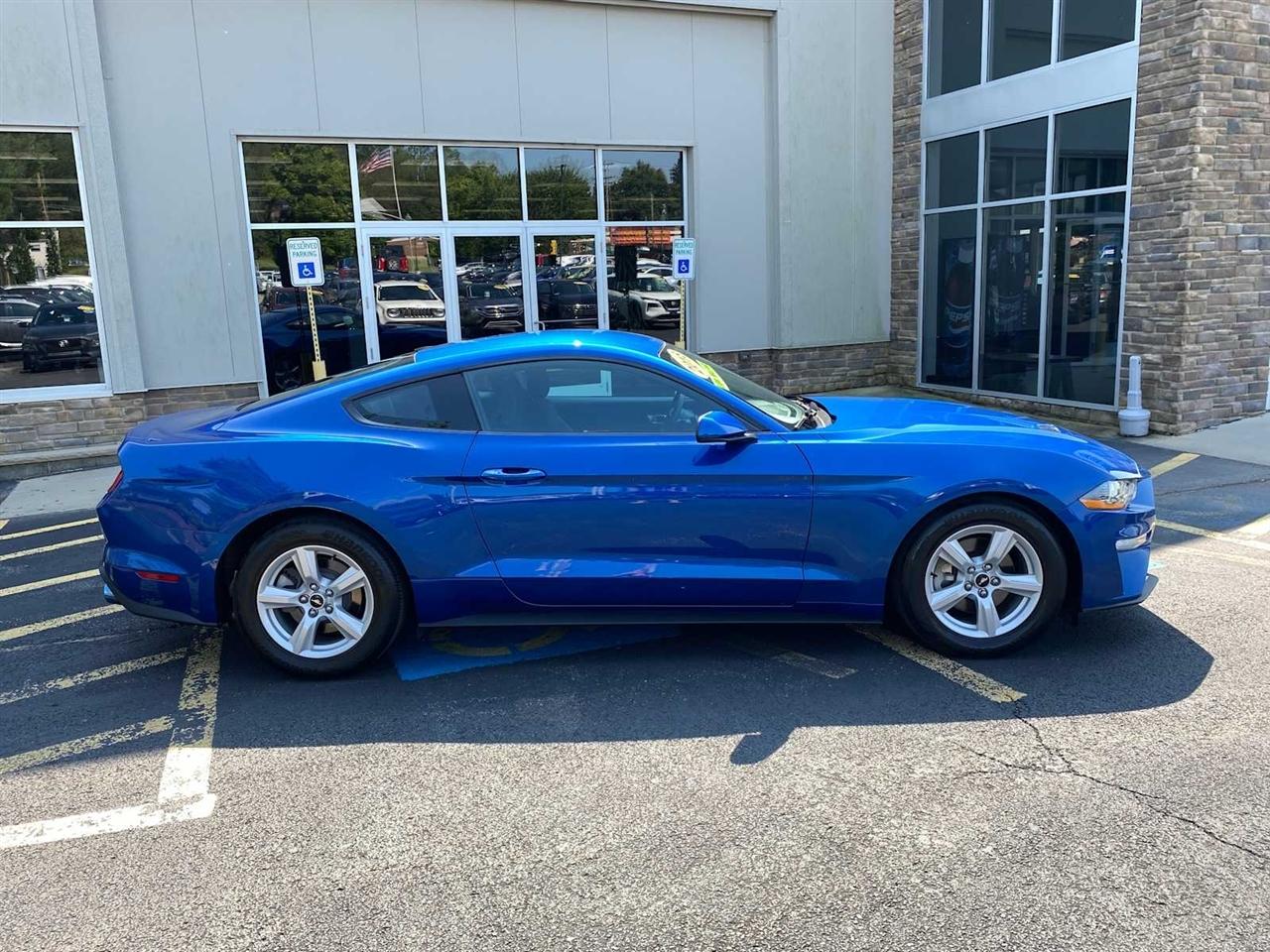 Ford Mustang EcoBoost Coupe 2018