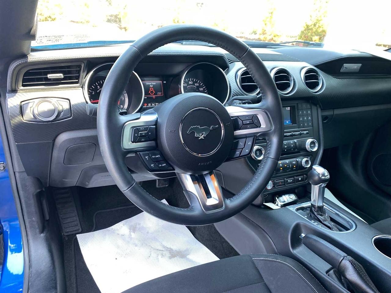 Ford Mustang EcoBoost Coupe 2018