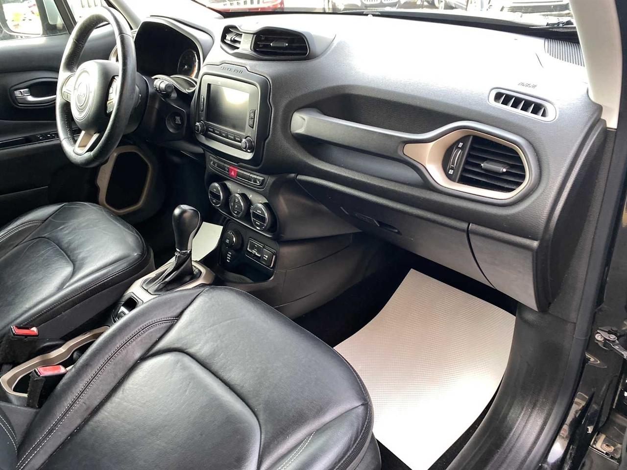 Jeep Renegade Limited 4WD 2015