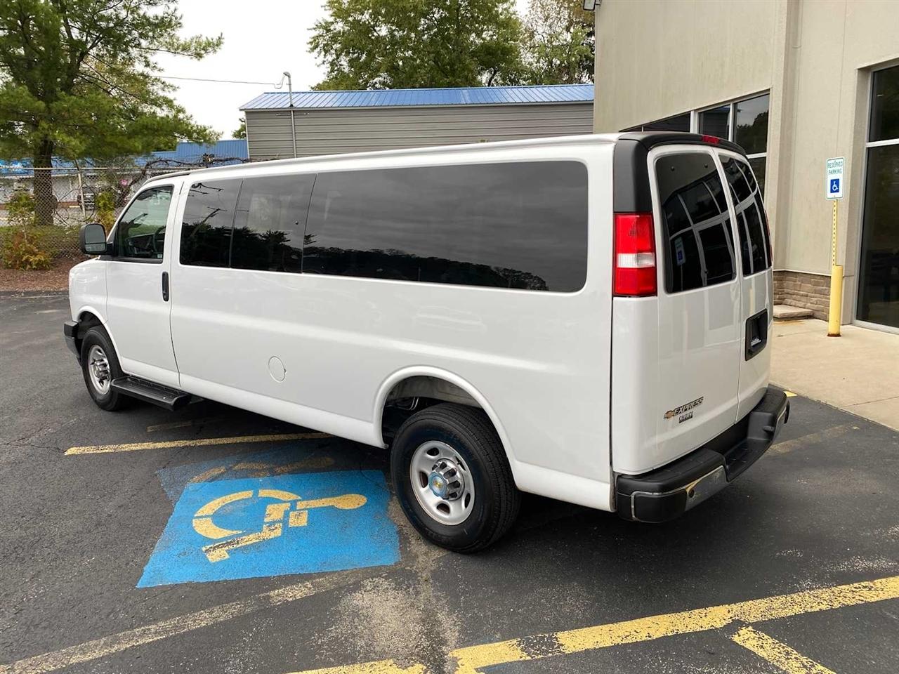 Chevrolet Express LT 3500 Extended 2025