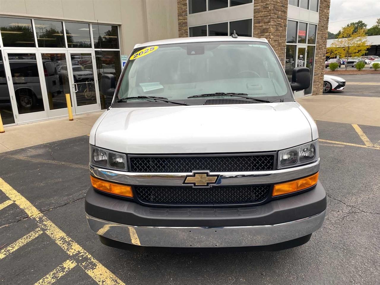Chevrolet Express LT 3500 Extended 2025