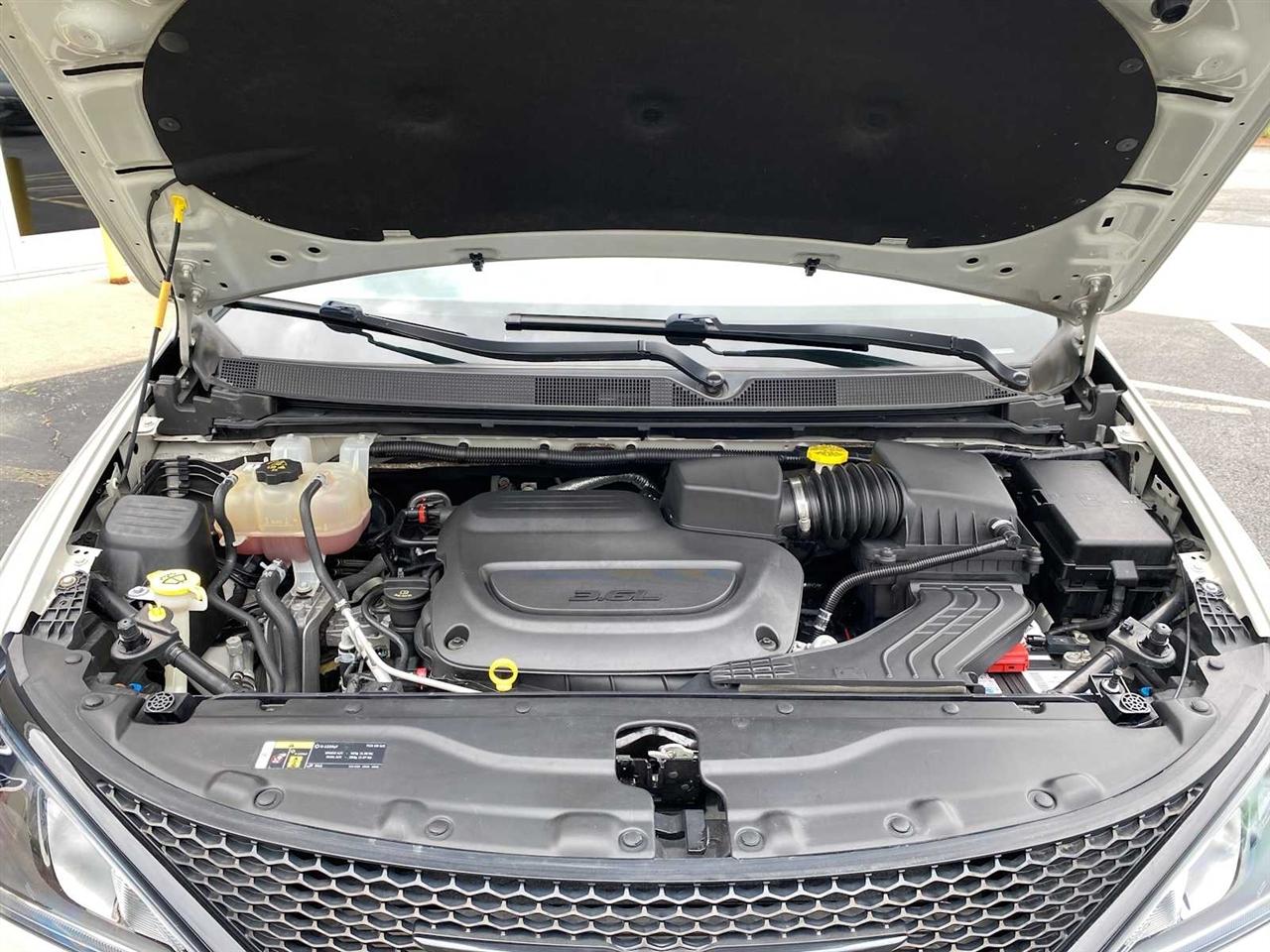 Chrysler Pacifica Launch Edition AWD 2020