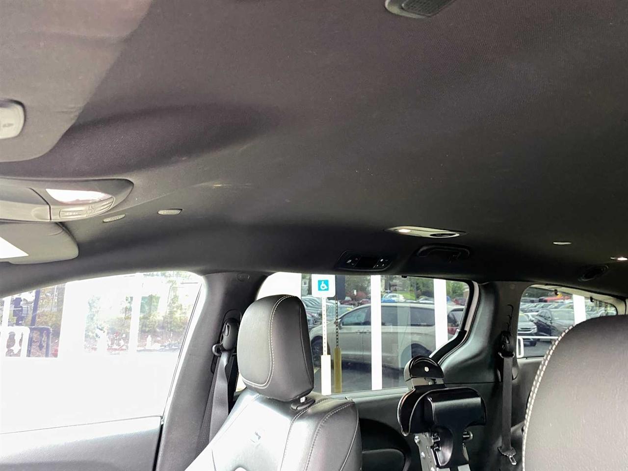 Chrysler Pacifica Launch Edition AWD 2020