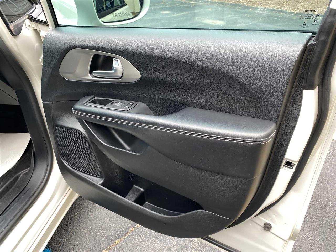 Chrysler Pacifica Launch Edition AWD 2020