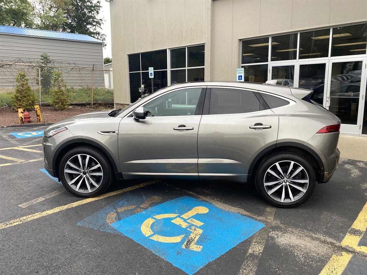 Jaguar E-Pace R-Dynamic SE 2018