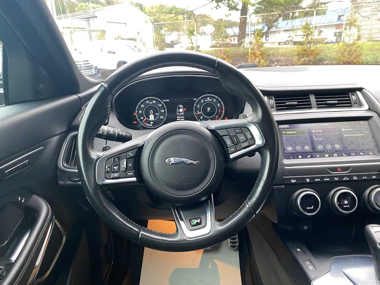 Jaguar E-Pace R-Dynamic SE 2018