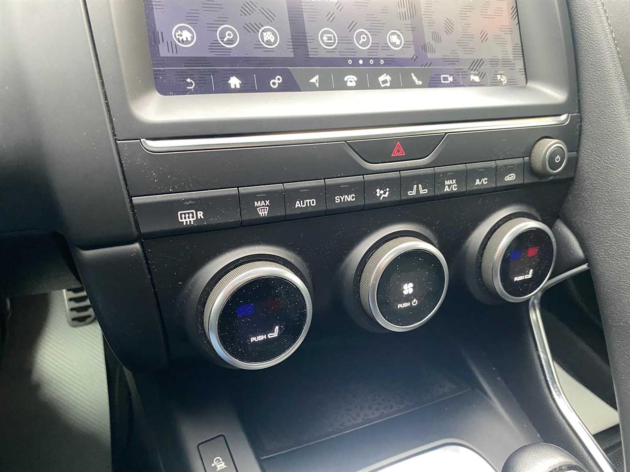 Jaguar E-Pace R-Dynamic SE 2018