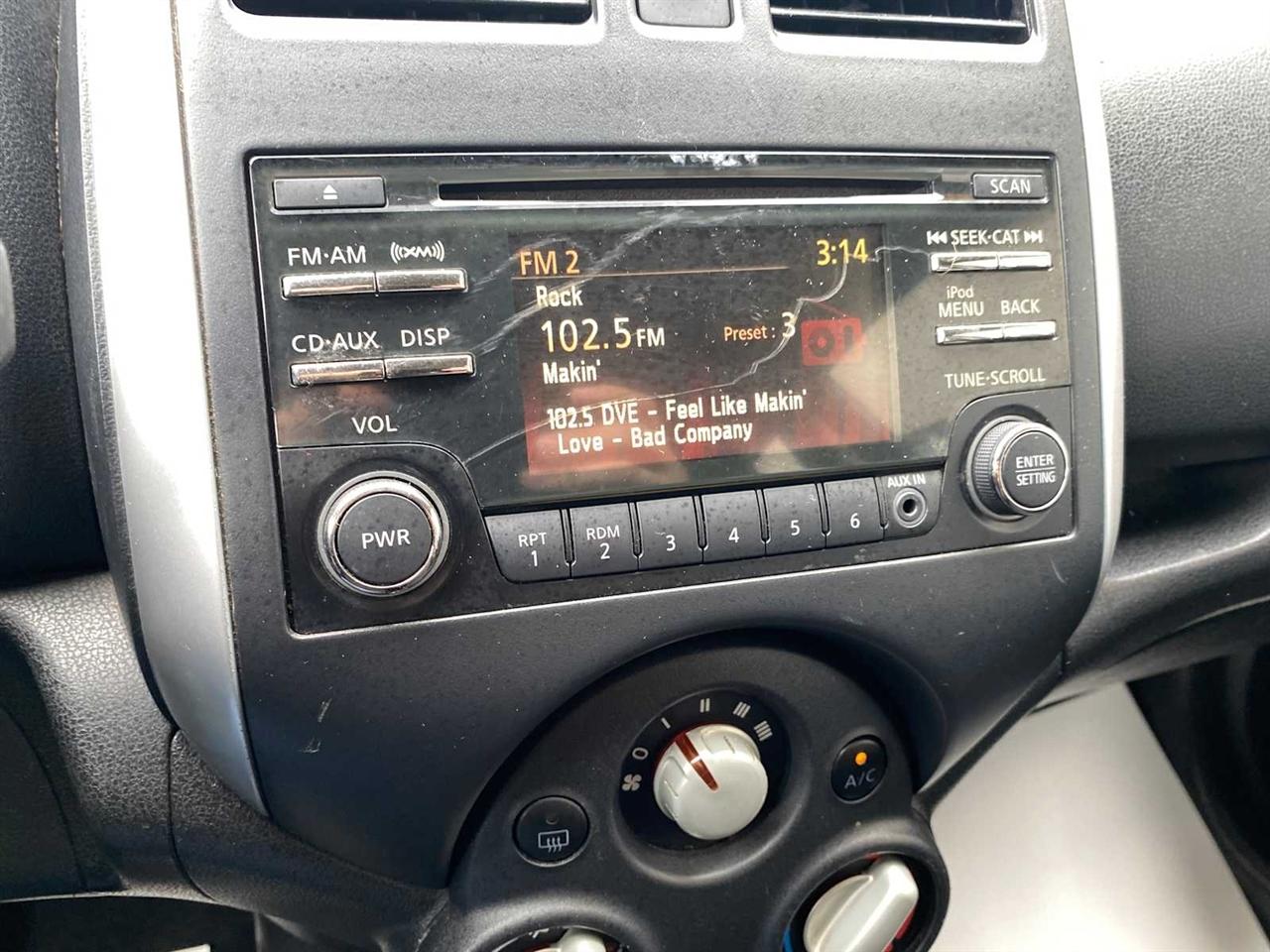 Nissan Versa Note SV 2014