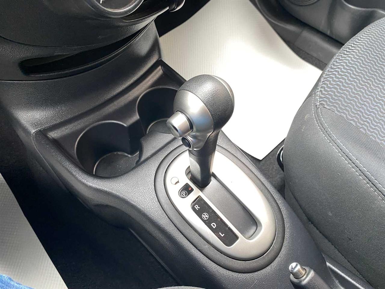 Nissan Versa Note SV 2014