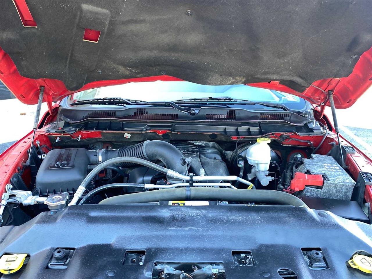 RAM 1500 Tradesman Crew Cab SWB 4WD 2018