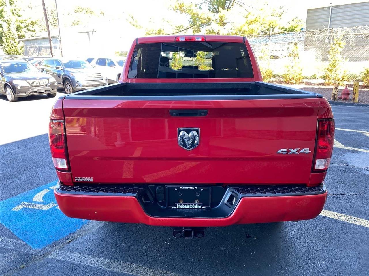 RAM 1500 Tradesman Crew Cab SWB 4WD 2018
