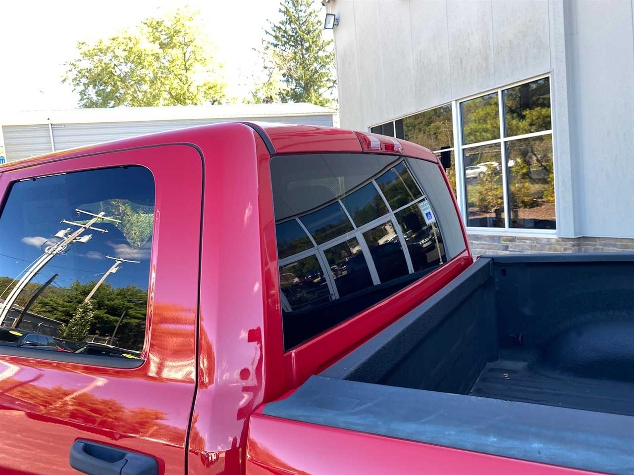 RAM 1500 Tradesman Crew Cab SWB 4WD 2018
