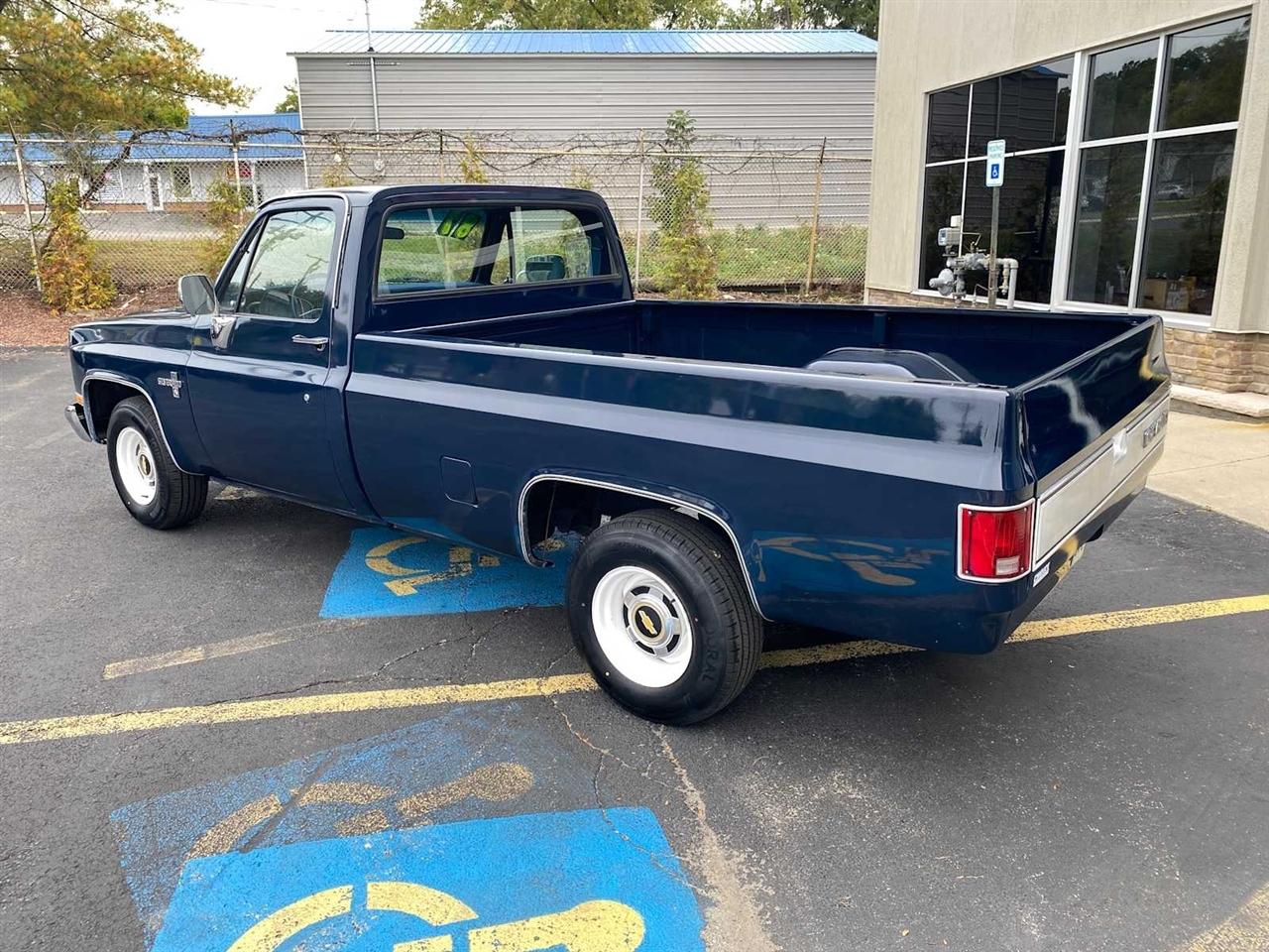 Chevrolet SILVERADO  1987