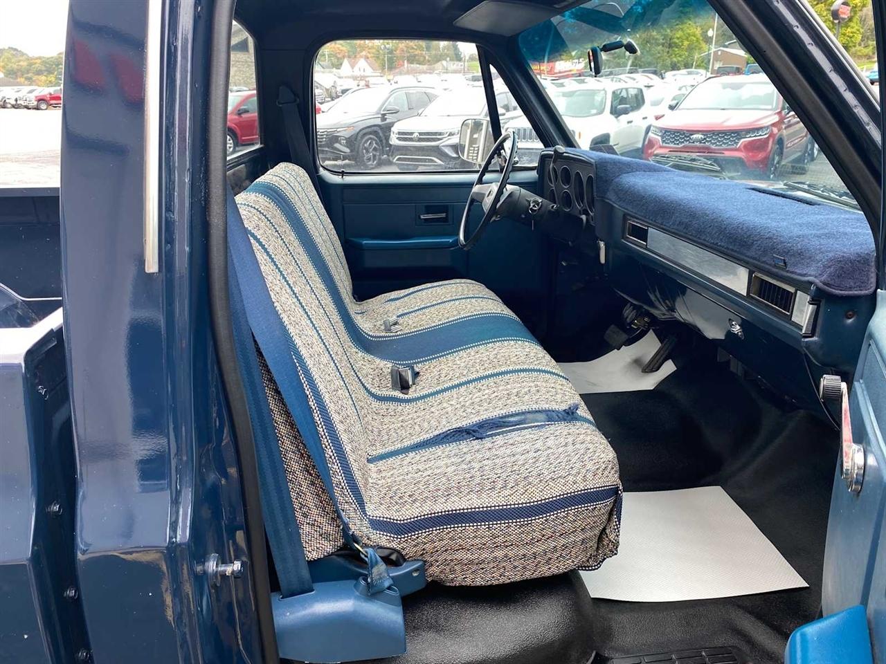 Chevrolet SILVERADO  1987