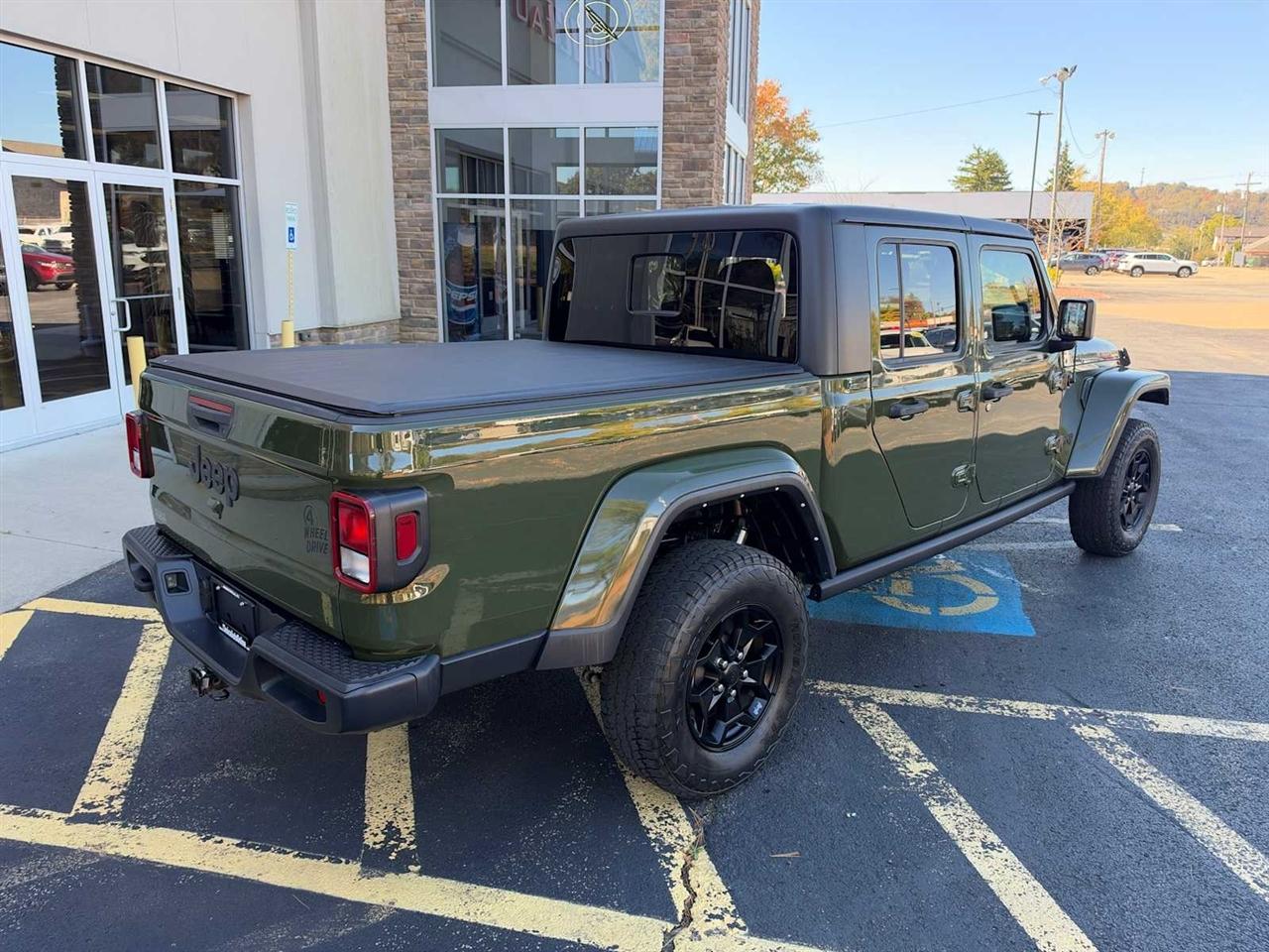 Jeep Gladiator Willys 4x4 2021