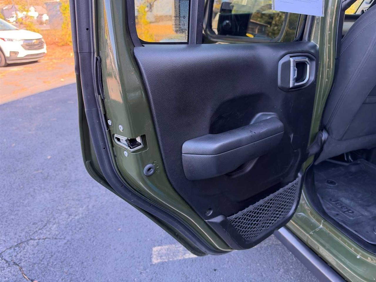 Jeep Gladiator Willys 4x4 2021