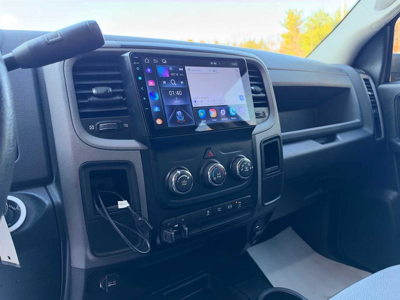 RAM 2500 Tradesman Crew Cab SWB 4WD 2016