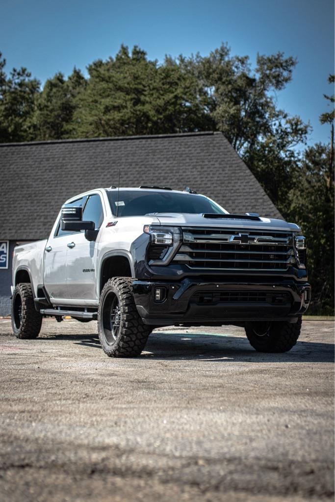 2020 Chevrolet Silverado 2500HD LTZ Crew Cab Long Box 4WD