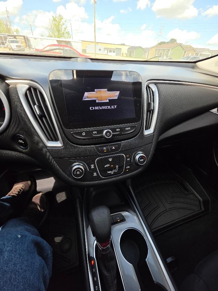 Chevrolet Malibu RS 2021