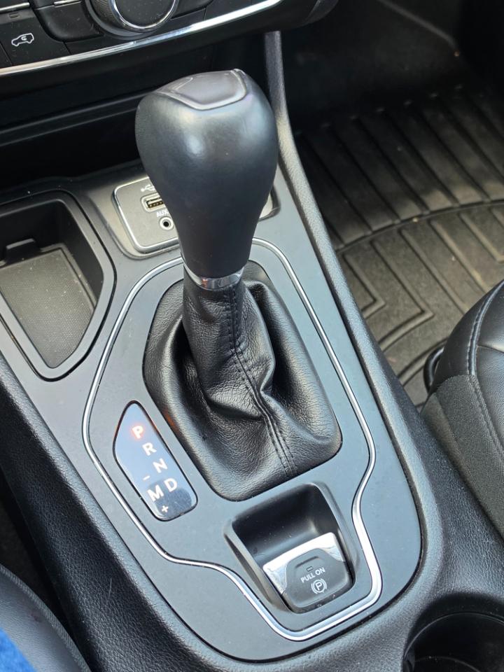 Jeep Cherokee Latitude Plus FWD 2019