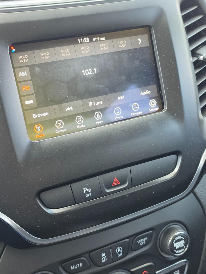 Jeep Cherokee Latitude Plus FWD 2019