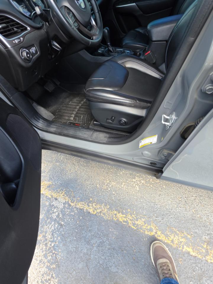 Jeep Cherokee Latitude Plus FWD 2019