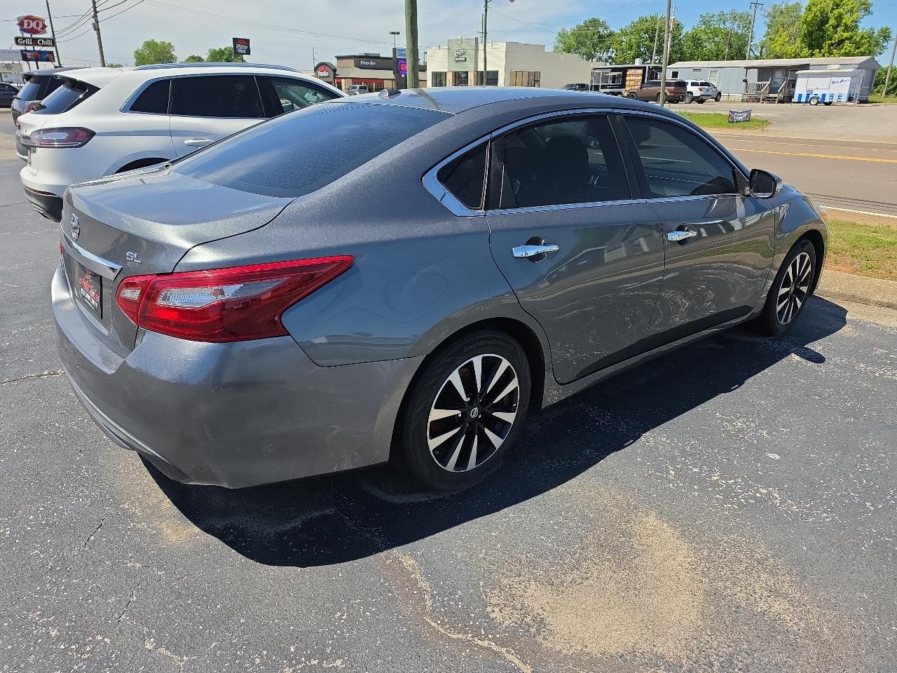 Nissan Altima 2.5 SV 2018