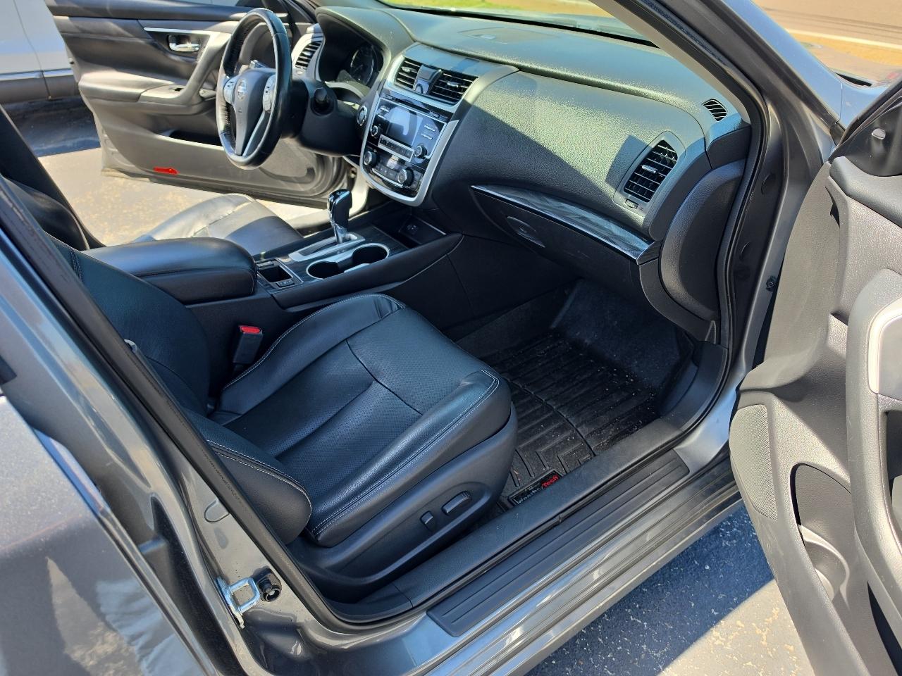 Nissan Altima 2.5 SV 2018