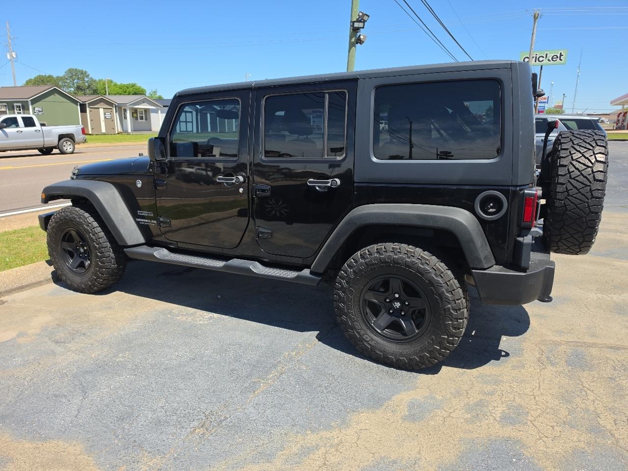 Jeep Wrangler Unlimited Sport 4WD 2017